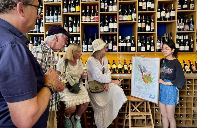 Bordeaux Private Food Tasting Tour with Local Expert - Photo 6