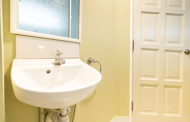 OYO Home 89794 Uncommon 2br Sri Sayang - Foto 31