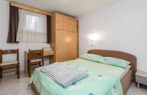 Beautiful Apartment In Punta Kriza - Foto 6