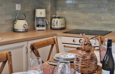 Aerie House Skiathos 2 bedroom 2 bathroom apartment with sea view - Foto 8