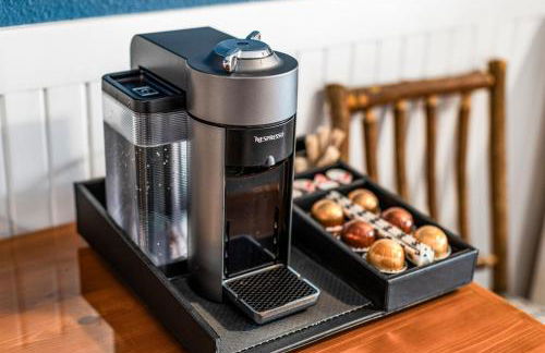 Breathtaking Lake Views King Suite, Queen Beds, Kitchen and Heated Indoor and Outdoor Pools - Foto 23