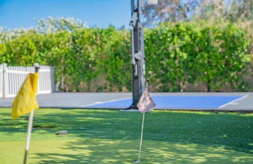 Cave Creek- Basketball Putt Putt Pool & Games - Foto 79