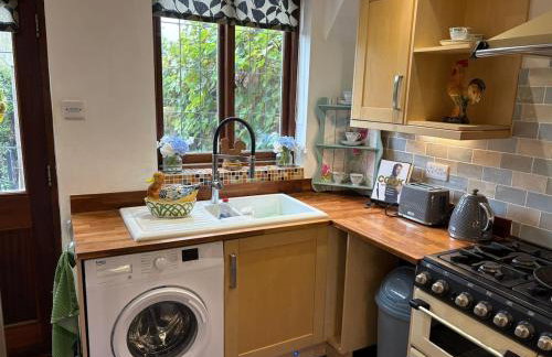 Charming and Cosy Country Cottage with Log Burner - Foto 54