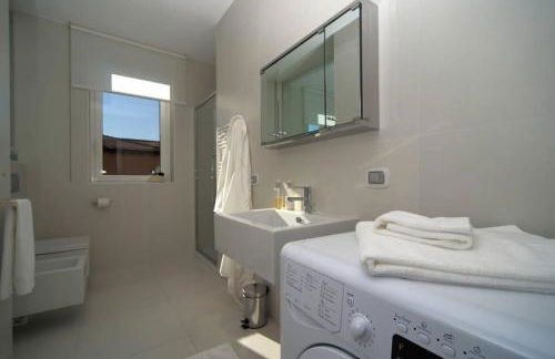 2 bedroom Lake Maggiore apartment with pool - Foto 18