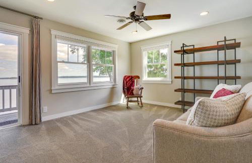 Lakefront Chippewa Falls Haven with Private Deck! - Foto 14