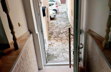 Sha La La - Charming, unique studio in a historic building next to a castle, WIFI, smart TV, washer-dryer - Photo 25