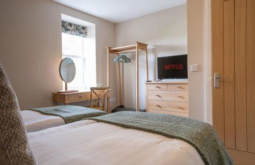 Monsal Trail Apartment B, Bakewell - Photo 5