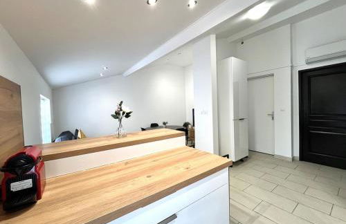 T3 rénové à 15 min de Lyon - Foto 15