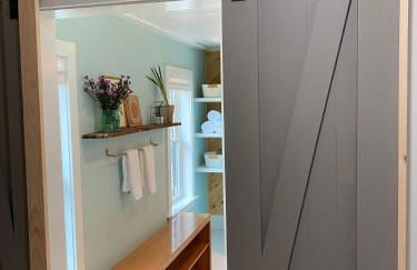 Duplex Farmhouse Rental Walk to Downtown - Foto 38