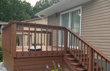 Lovely West Akron home with attached private garage - Foto 5