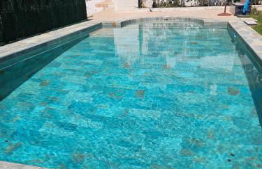 Elegant Villa in Benicarló with Private Pool - Photo 9