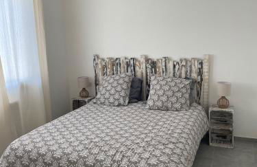 Le Balcon du Ponant 2 bedrooms with terrace park view - Foto 8