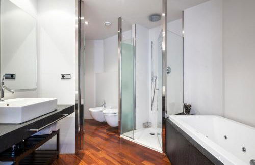 Uma Suites Passeig de Gracia 16 - Photo 10