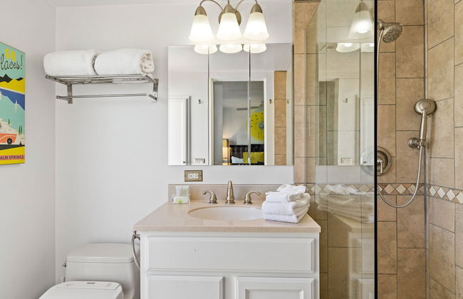 Mid Century Ranch - Private Resort-style Pool! - Foto 18