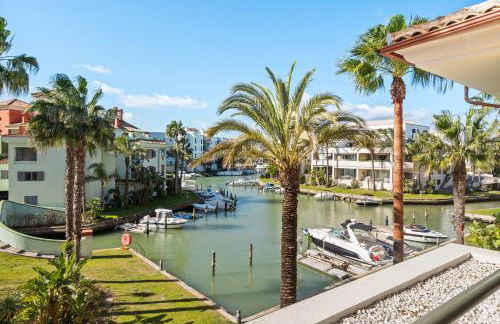 Sotogrande Alboaire- Waterfront luxury 4 bedroom Apt in the Marina of Sotogrande - Foto 3