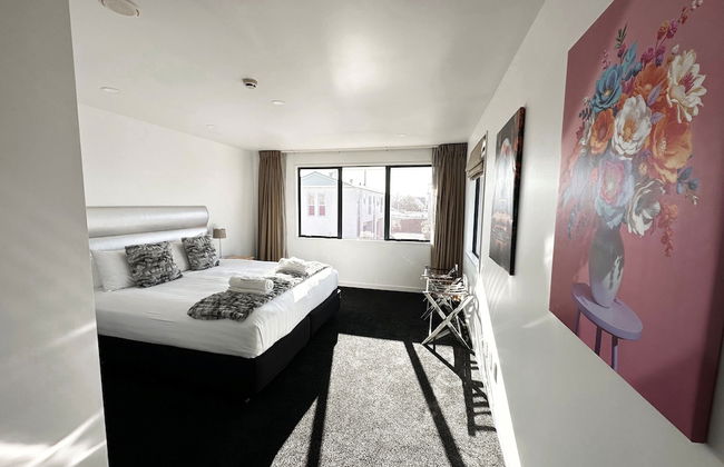 DeLorenzo's Studio Apartments - Foto 21