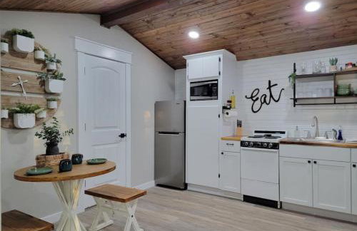 Little Blue Charming Lakefront - Foto 5