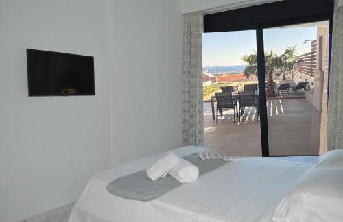 Sea View Sunrise Luxury Apartment - Foto 27