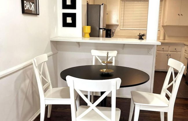 Hollywood Business Suites - Foto 14