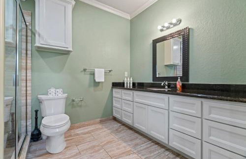 Spacious Beach Retreat Sleeps 25 Perfect for Families Groups - Foto 16