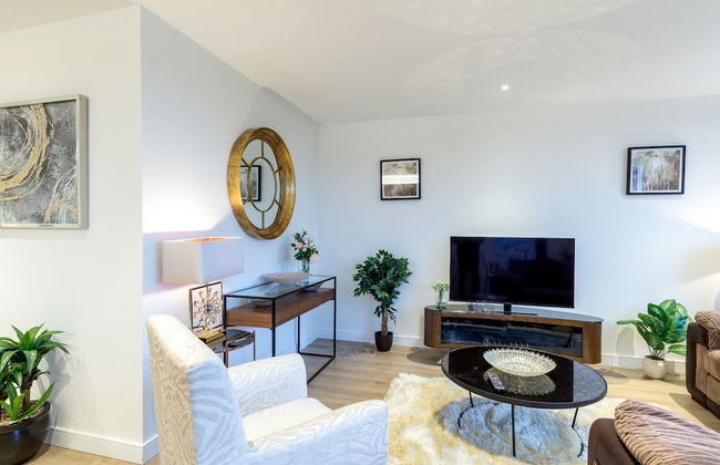 2 Bed Property Close to Heathrow Airport - Foto 26