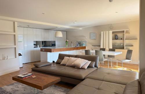 Luxury 3-BR near Tower Bridge Family & Business Ready - Foto 14