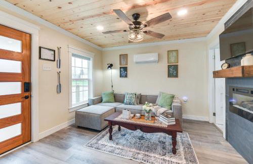 2 Mi to Dtwn Chic Waco Studio with Fire Pit! - Foto 5