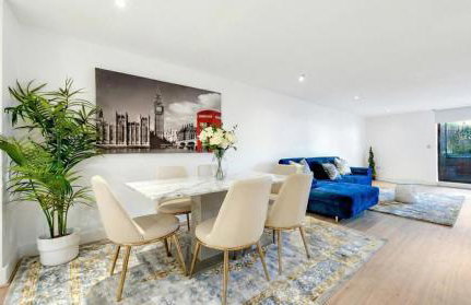 Spacious 2-Bedroom Apartment near Canary Wharf - London Ideal for Business, Leisure & Long Stays - Foto 1