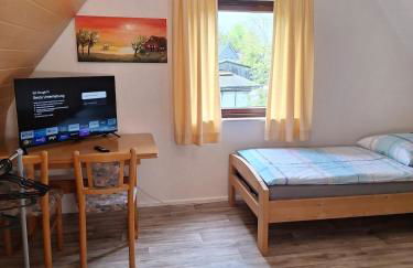 Ferienhaus MonZi für Monteure Monteurzimmer - Foto 2