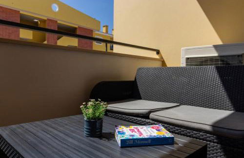 George's Quinta das Palmeiras, a 2 bedroom apartment in luxury complex, walking distance to town - Foto 21