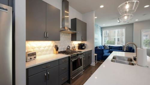 Sapphire Loft 4 Bedroom 4.5 Bath Rooftop Patio - Foto 2