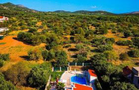 Villa Loni Trogir Marina with great pool and jacuzzi - 3 e-bike free - Foto 41