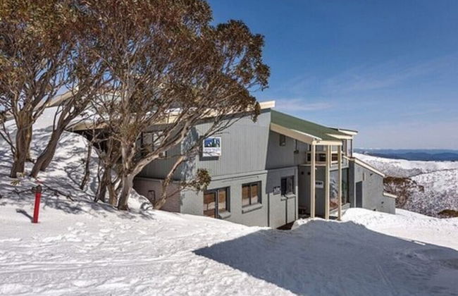 Alpine Heights 21 - Photo 1