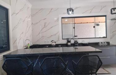 Casa com 3 suítes a 5 min do Centro - Foto 6