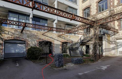 Manhattan Loft - centre - 5 mn à pied gare - parking privé - patio - Photo 13