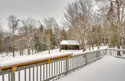 Deck and Fire Pit Secluded Cabin Near Lake Francis! - Foto 21