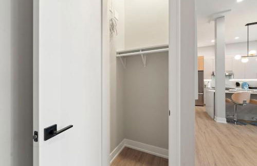 Brand New Building in the Medical District - Foto 2