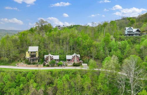 Mtn Views Hot Tub Close to Asheville - Foto 49