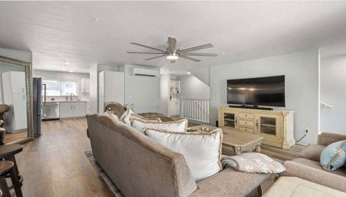 Newly Luxury Condo Oasis - Foto 4