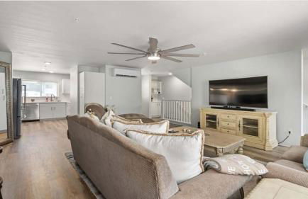 Newly Luxury Condo Oasis - Foto 4