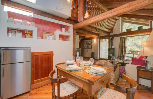 Romito Lodge Apartment Mountain Retreat - Happy Rentals - Photo 4