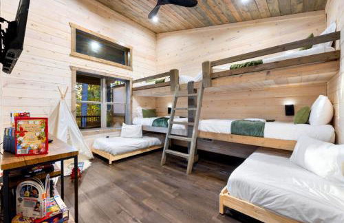 LUX,Hot Tub,ATV,Hiking,Pickleball,Firepit,Arcade - Foto 43