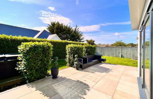 Southern Lane Beach House - Photo 43