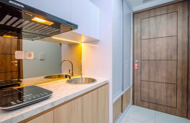 Fancy And Nice Studio At Sakura Garden City Apartment - Foto 5