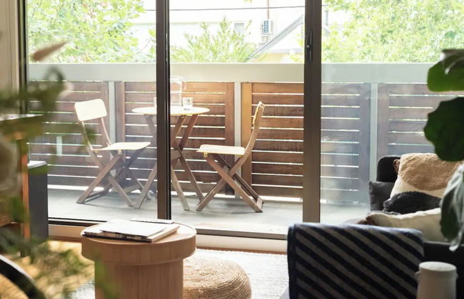 Charming 1BR in Fitzroy w/ Parking, Pool, + Gym! - Foto 24