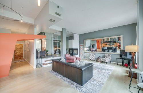 Dtwn Cleveland Loft-Style Condo Walk to Stadiums! - Foto 1