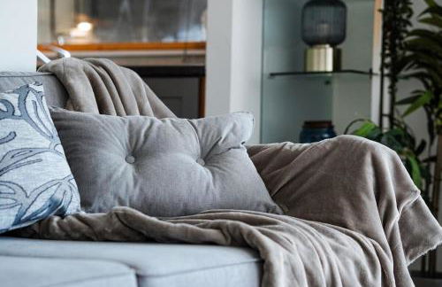 Chic 2BR City Centre Balcony Near Victoria St - Foto 2