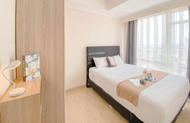 Elegant And Nice 2Br At Menteng Park Apartment - Photo 3