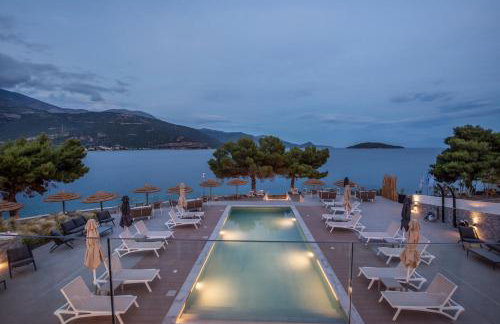 Trizonia Bay Hotel - Photo 36