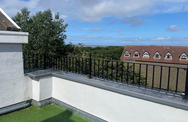 Beach House - Penthouse 3 Bed Apartment - Foto 49